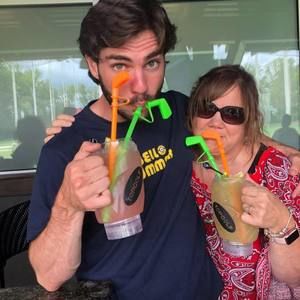 Meet your Posher, Andrew